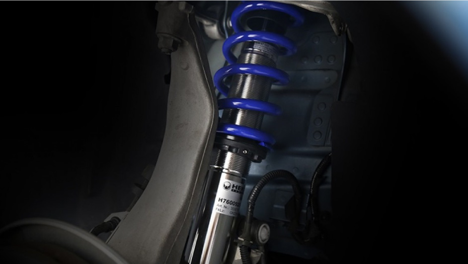 ダウンサスペンションの取り付け